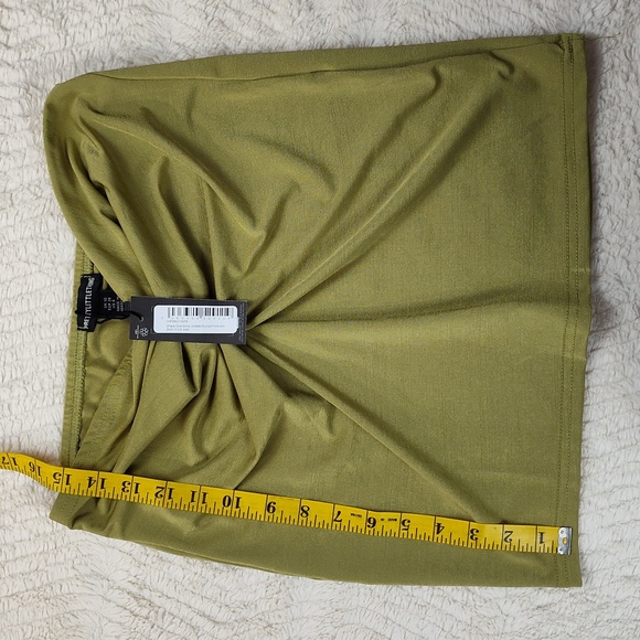 Shape Olive Slinky Acetate Ruched Front Mini Skirt Pretty Little Thing Size 6 - Picture 3 of 8